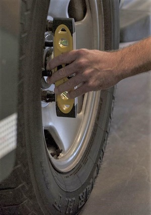 Wheel Alignment & Balance in Spring and The Woodlands, TX
